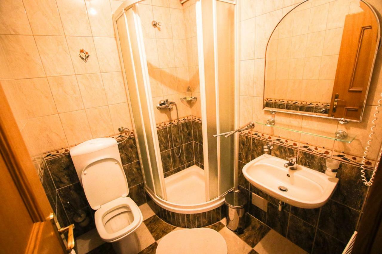 Moj Dom-Toplak Hotel Jursinci Екстериор снимка