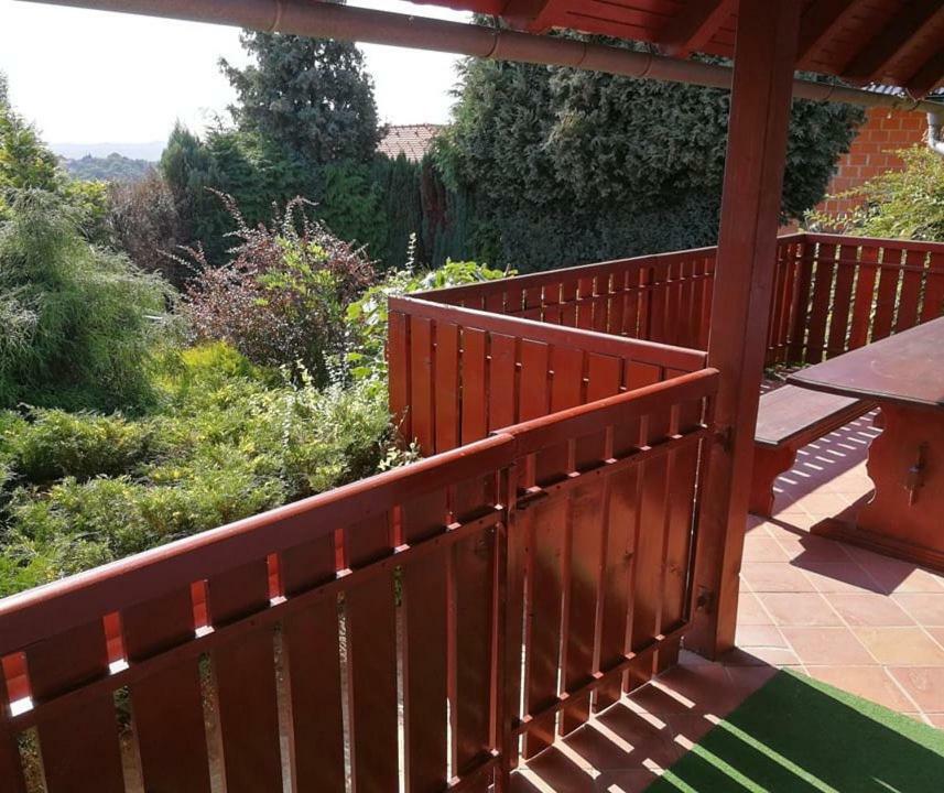 Moj Dom-Toplak Hotel Jursinci Екстериор снимка